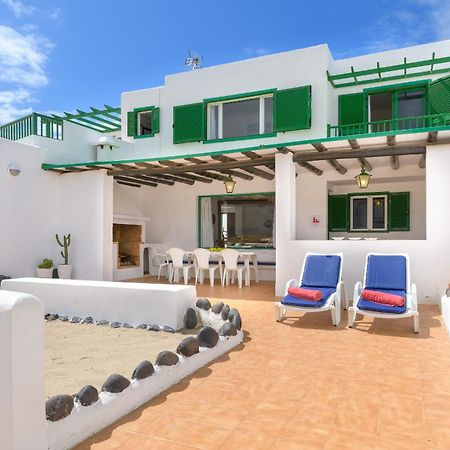 Famara Caracolillos, La Casa Esterno foto